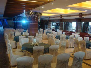 The Victoria Grand Hotel & Spa Kasauli Exterior photo